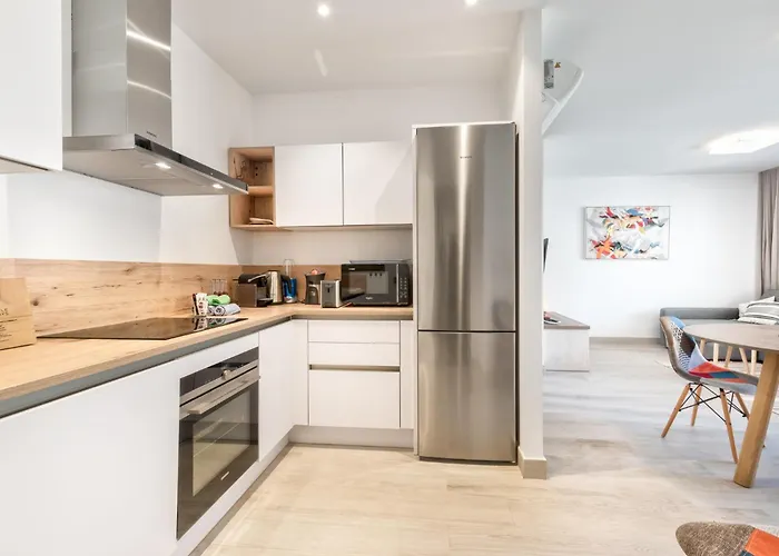 Colinas - Timanfaya 03 Vista Reserva Natural Y Jardin *