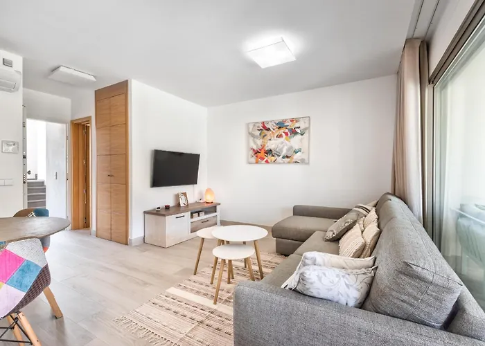 Colinas - Timanfaya 03 Vista Reserva Natural Y Jardin Arona (Tenerife)